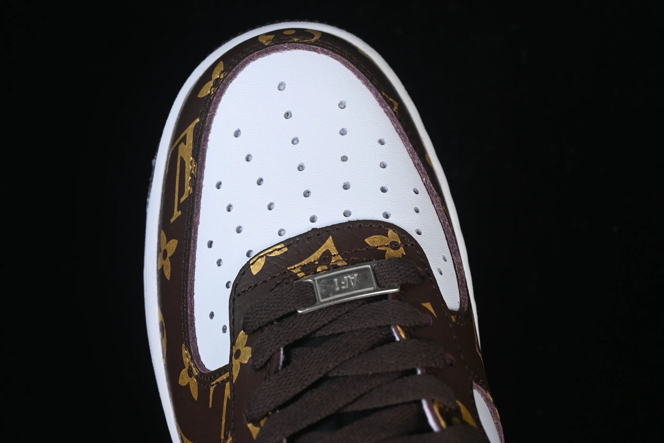 All categories Nk Air Force 1 Air Force series Nk Air Force 1 Low Air Force low top Nike Air Force 1'07 Low LV joint classic white brown Air Force 1 low top casual sneakers CZ3986-004